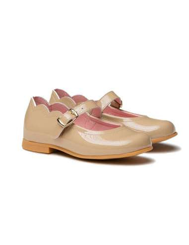 Angelitos Patent Mary Jane Shoes - Camel