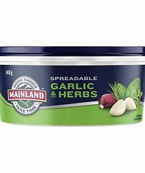 Mainland Spreadable Garlic & Herb Butter 140g